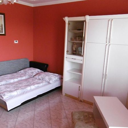 Lala Apartmanok Balatonboglár المظهر الخارجي الصورة