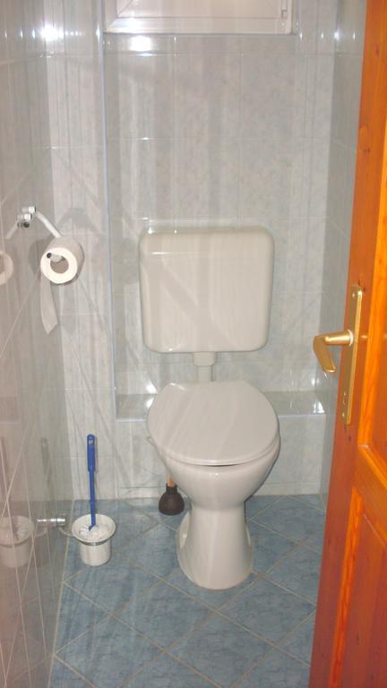 Lala Apartmanok Balatonboglár المظهر الخارجي الصورة