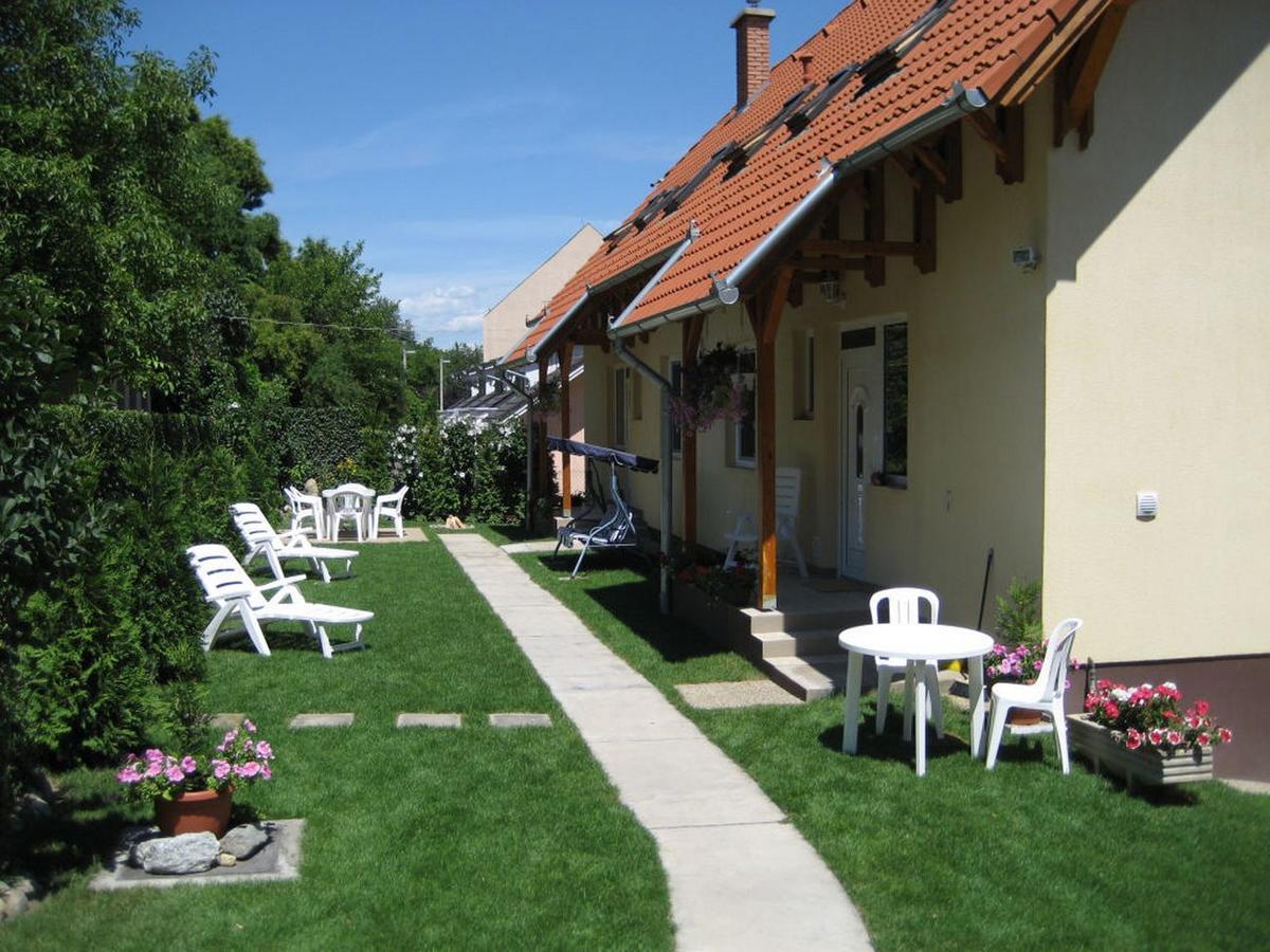 Lala Apartmanok Balatonboglár المظهر الخارجي الصورة
